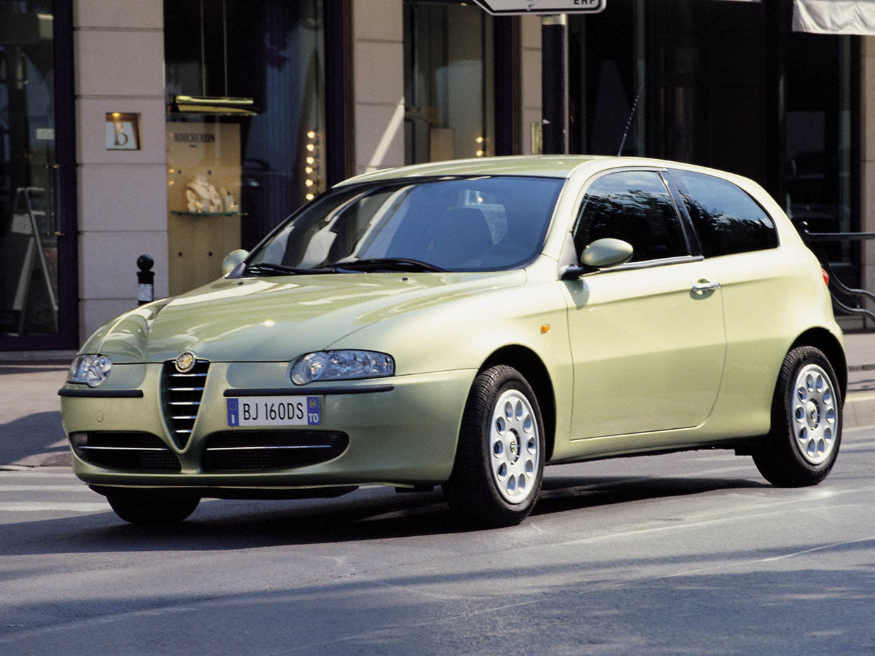 Alfa Romeo 147: la berlina compatta compie 20 anni - Il Club dei Motori