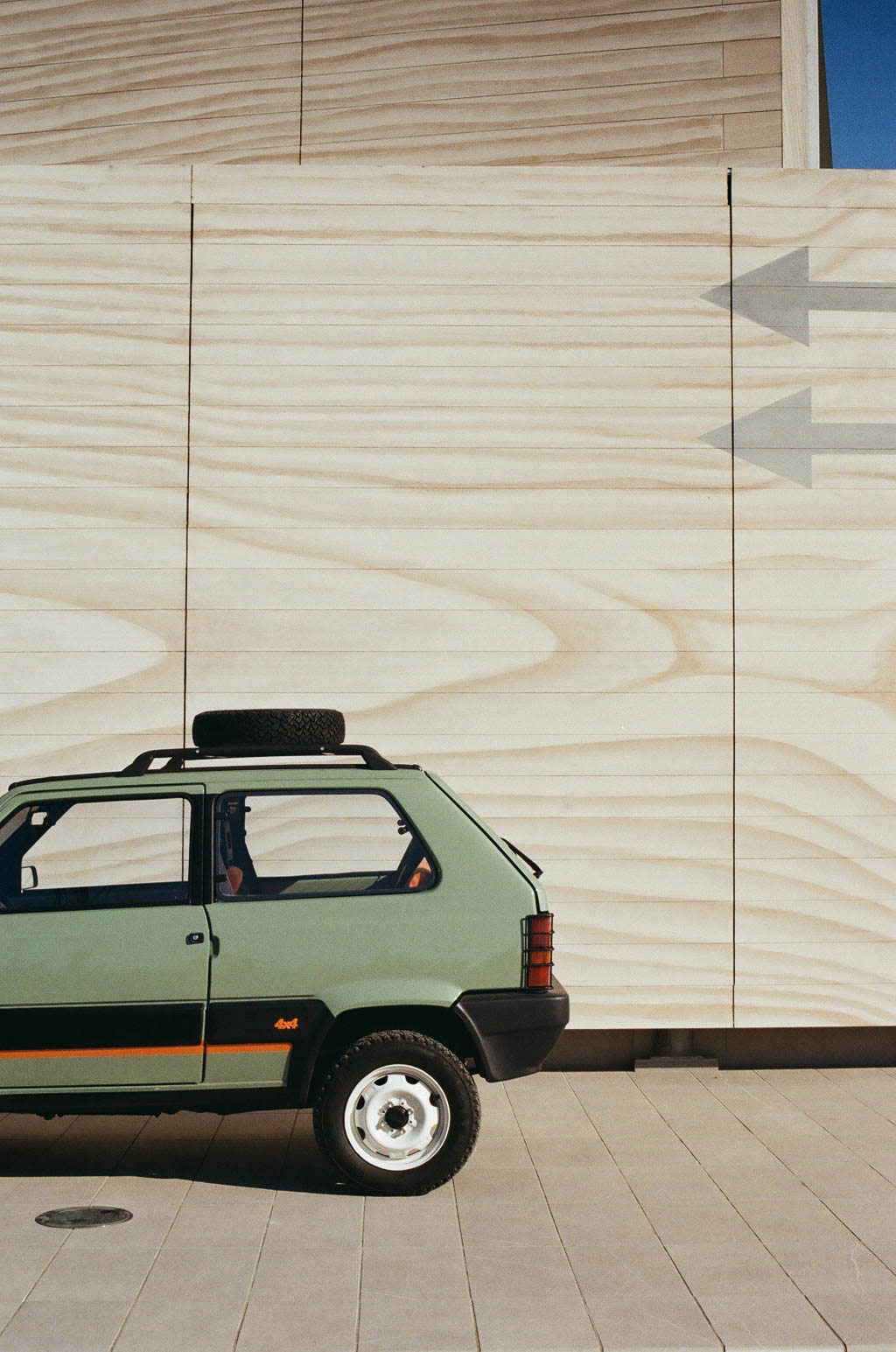 Shooting Pandina Jones Car&Vintage by Garage Italia Custom,