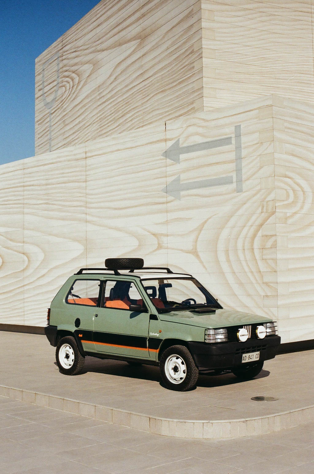 Shooting Pandina Jones Car&Vintage by Garage Italia Custom,
