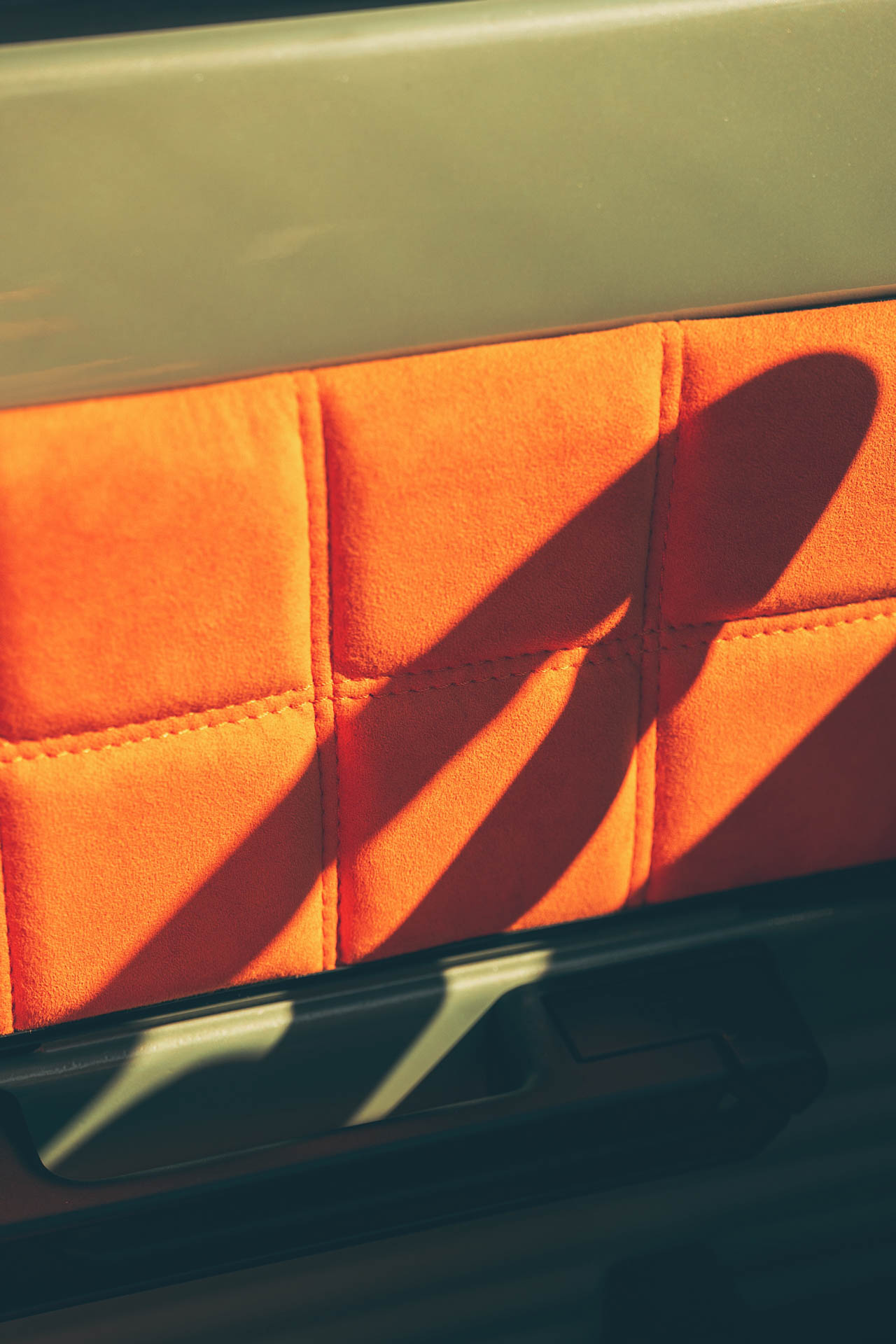 Shooting Pandina Jones Car&Vintage by Garage Italia Custom,