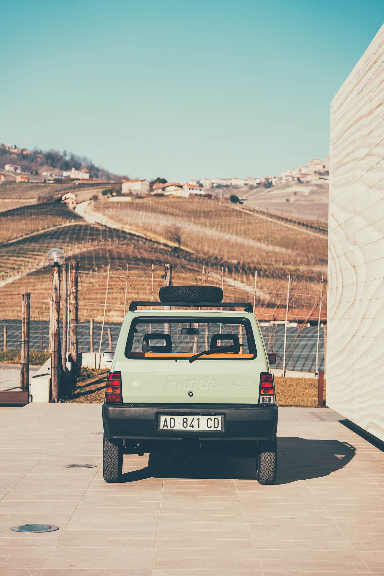 Shooting Pandina Jones Car&Vintage by Garage Italia Custom, Barolo (Cn), foto di Davide De Martis