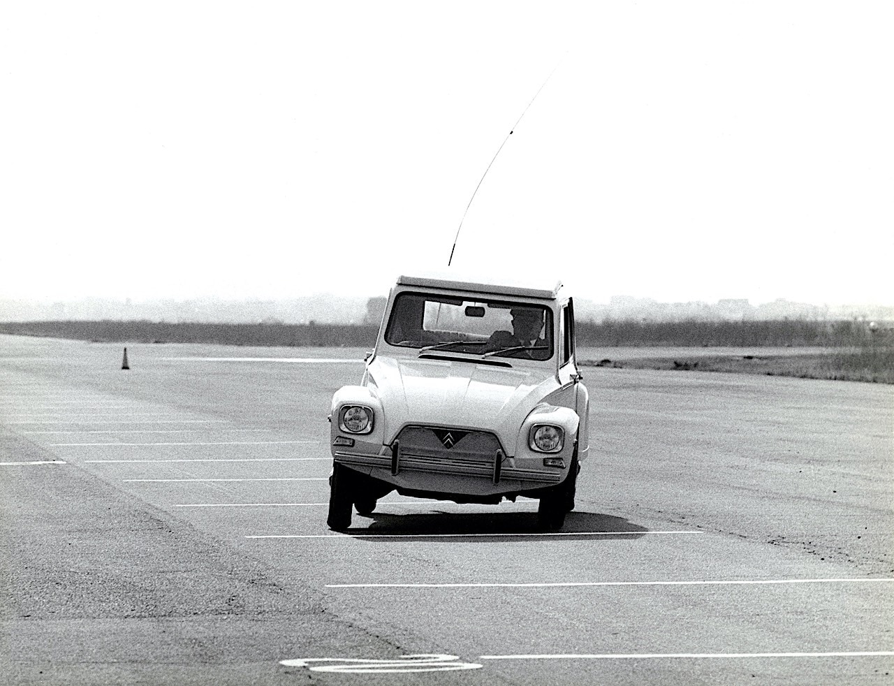Citroën Dyanissima 2