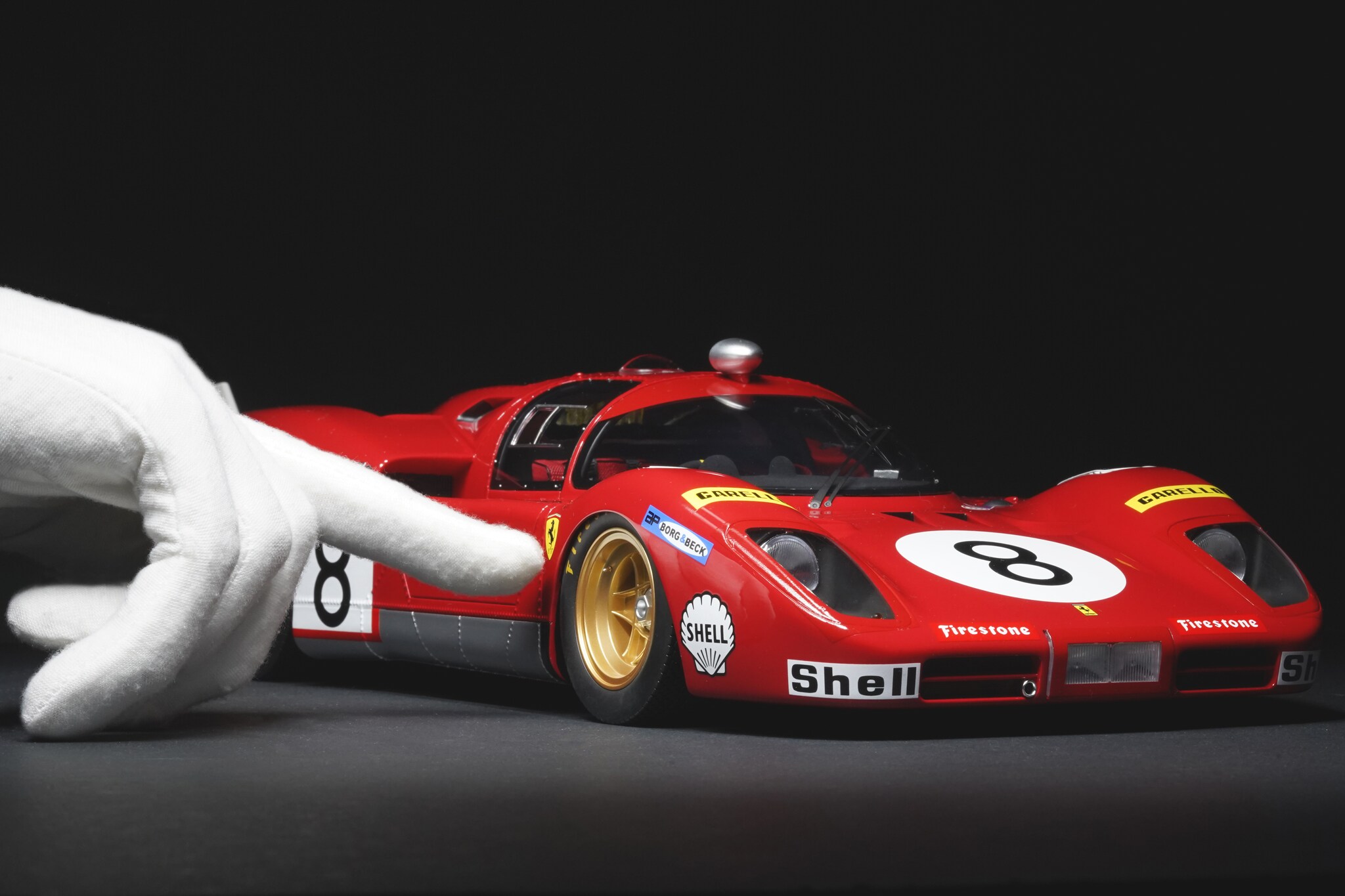 512 S, coda lunga in miniatura