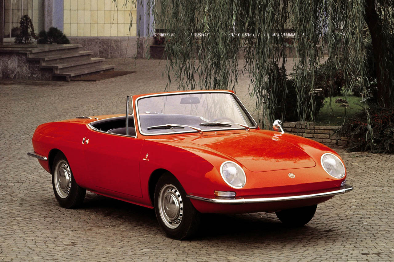 fiat-850-spider-5.jpg