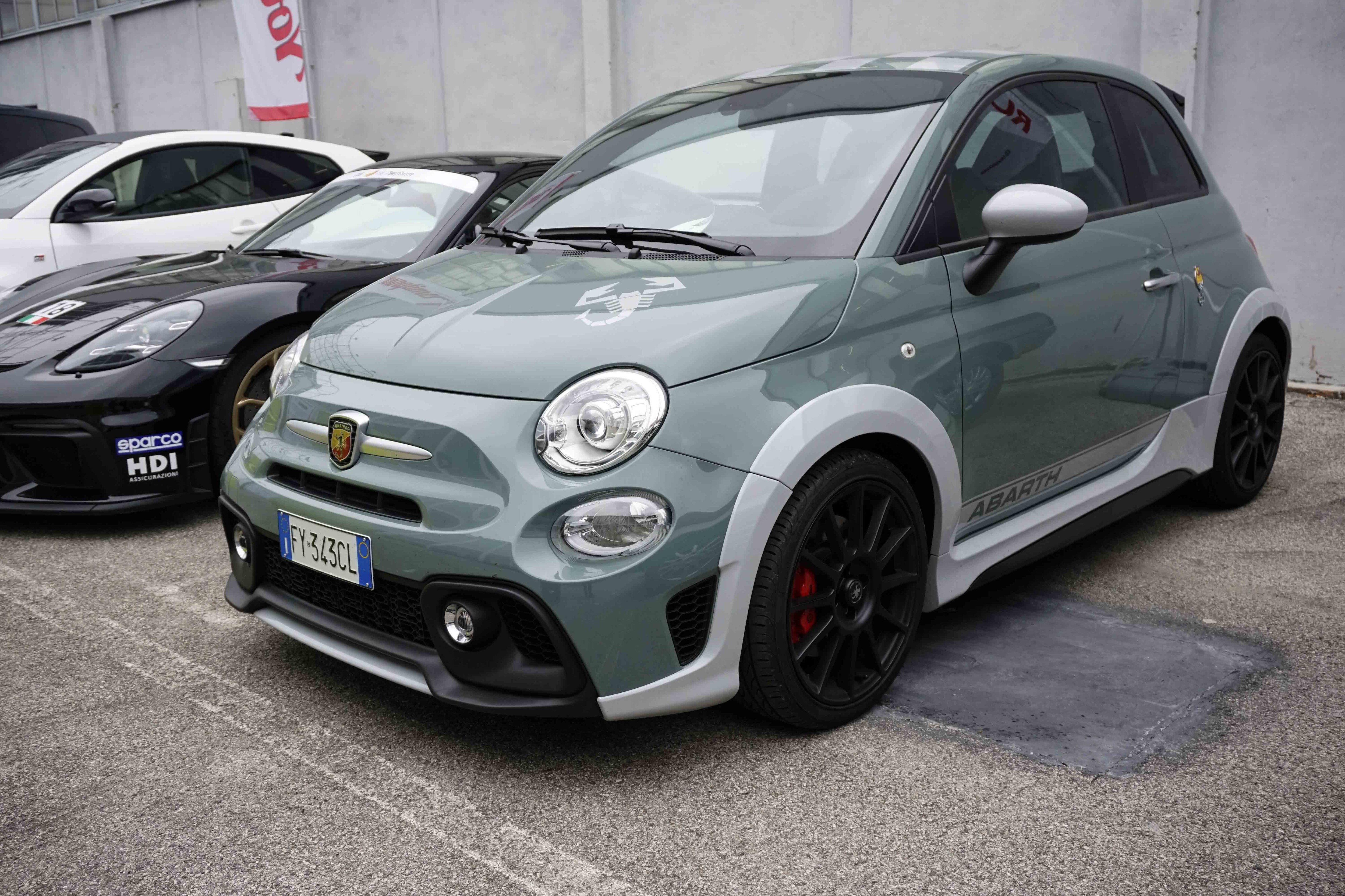 Abarth 695 70° Anniversario
