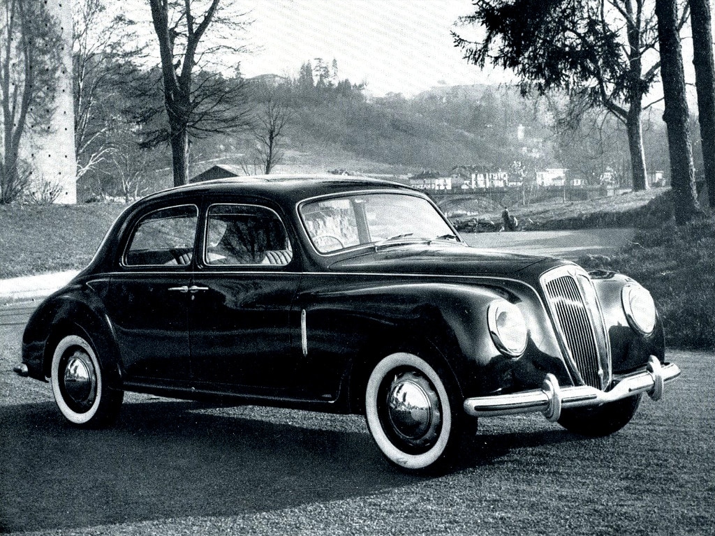 Lancia Aurelia B10 (1950)