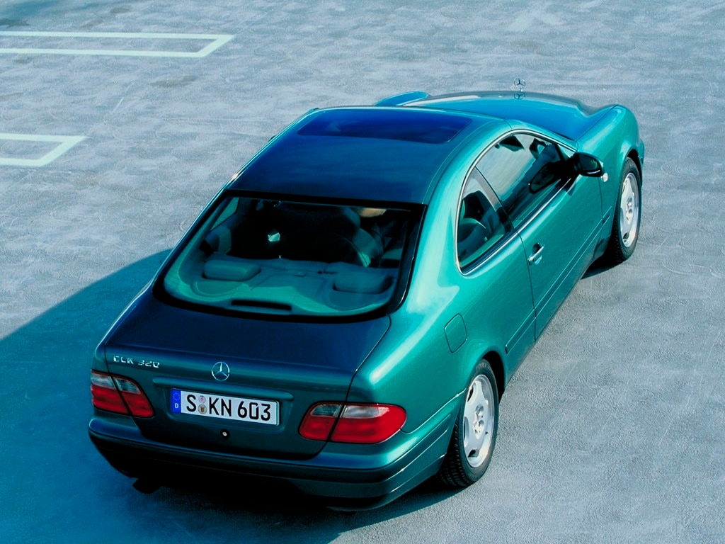Mercedes-Benz CLK 320: lo stile degli anni 90 - Immagine #13