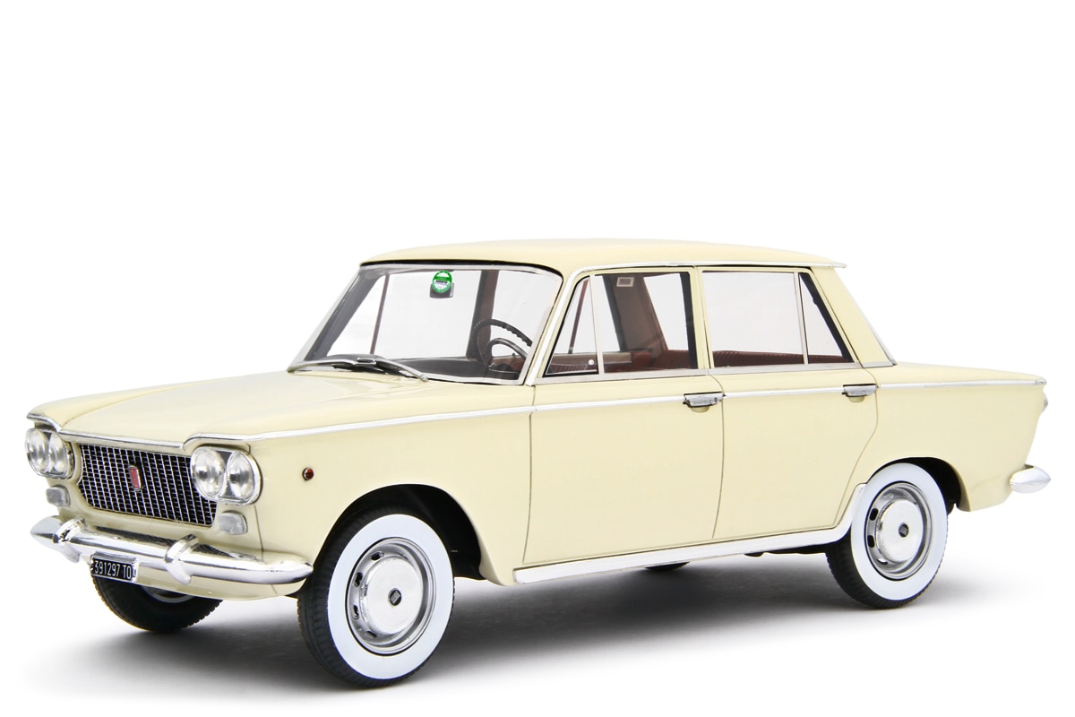 Modellino Fiat 1300_5