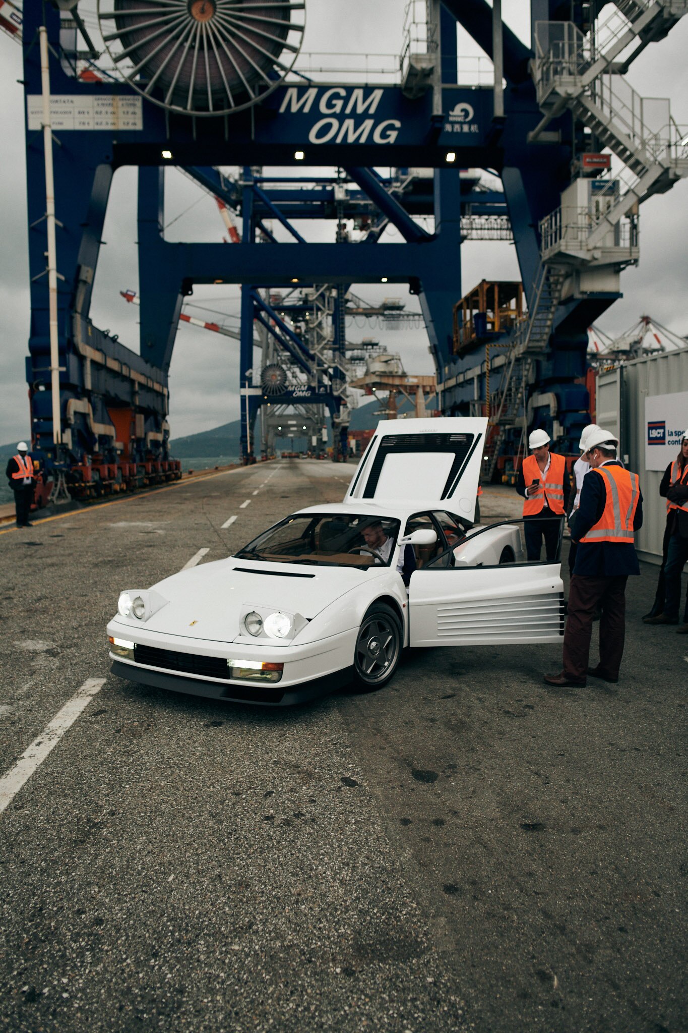 Ferrari Testarossa by Officine Fioravanti 133