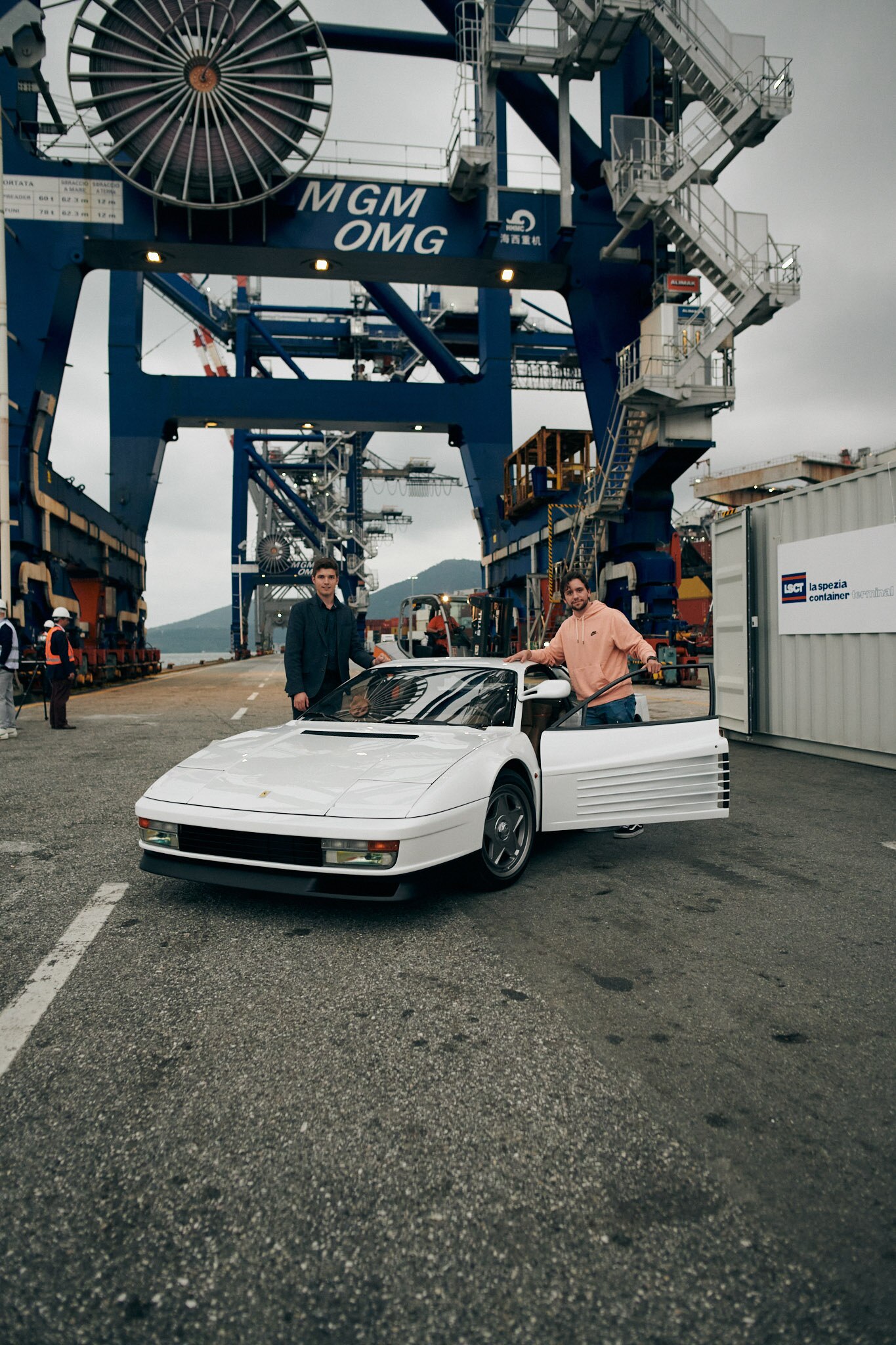 Ferrari Testarossa by Officine Fioravanti 148