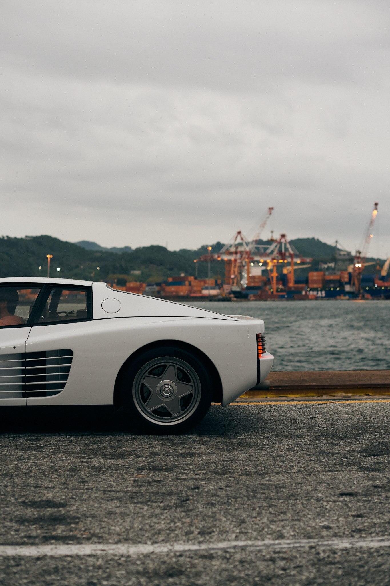 Ferrari Testarossa by Officine Fioravanti 152