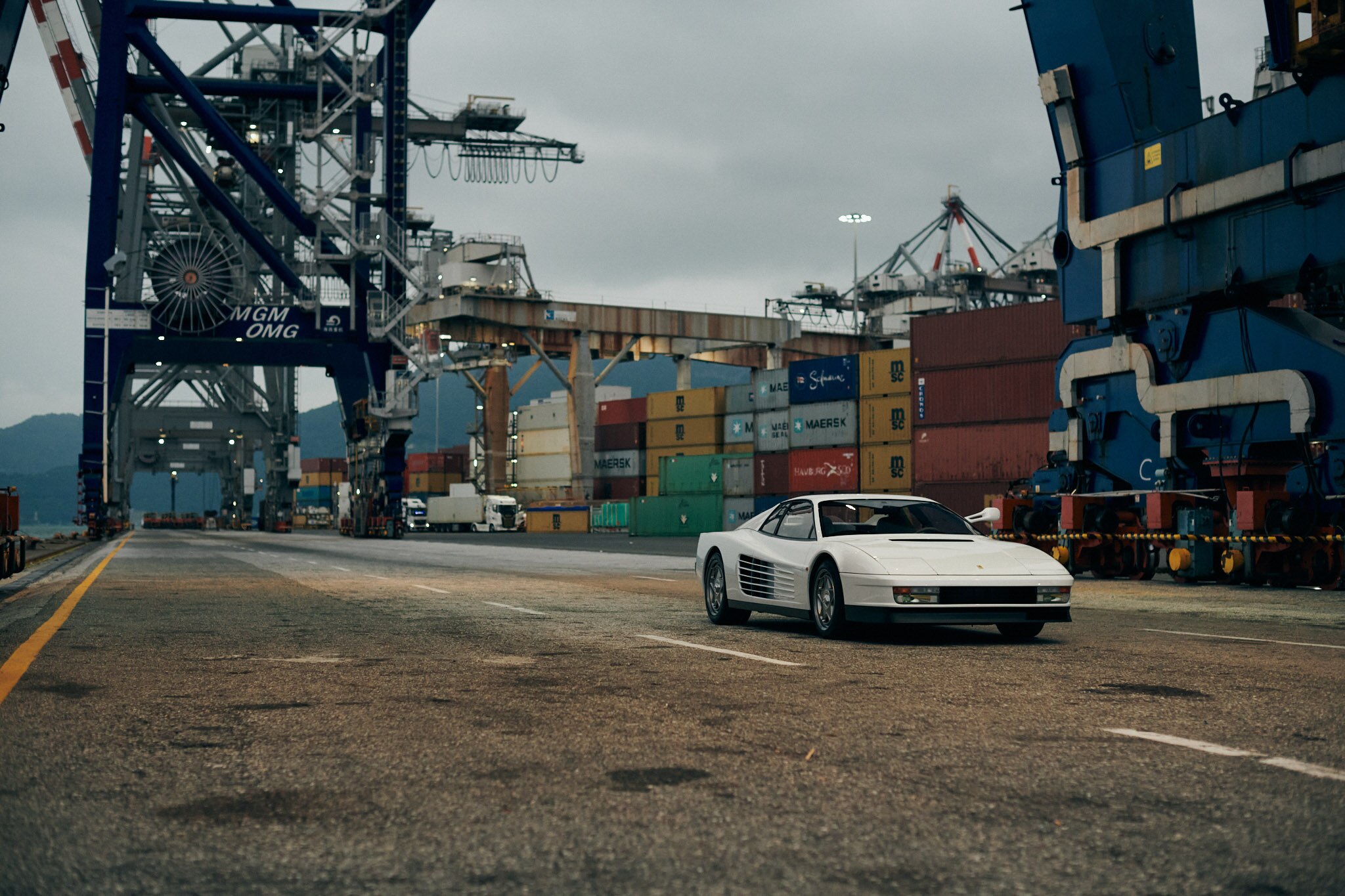 Ferrari Testarossa by Officine Fioravanti 155