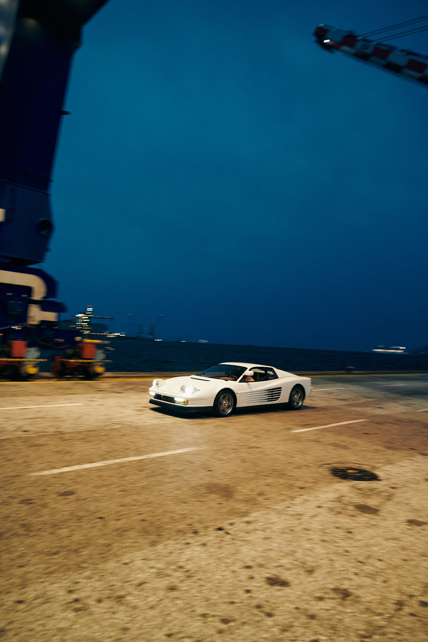 Ferrari Testarossa by Officine Fioravanti 163