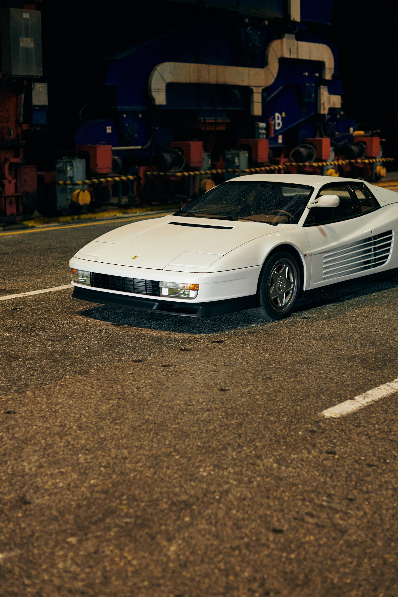Ferrari Testarossa by Officine Fioravanti 175