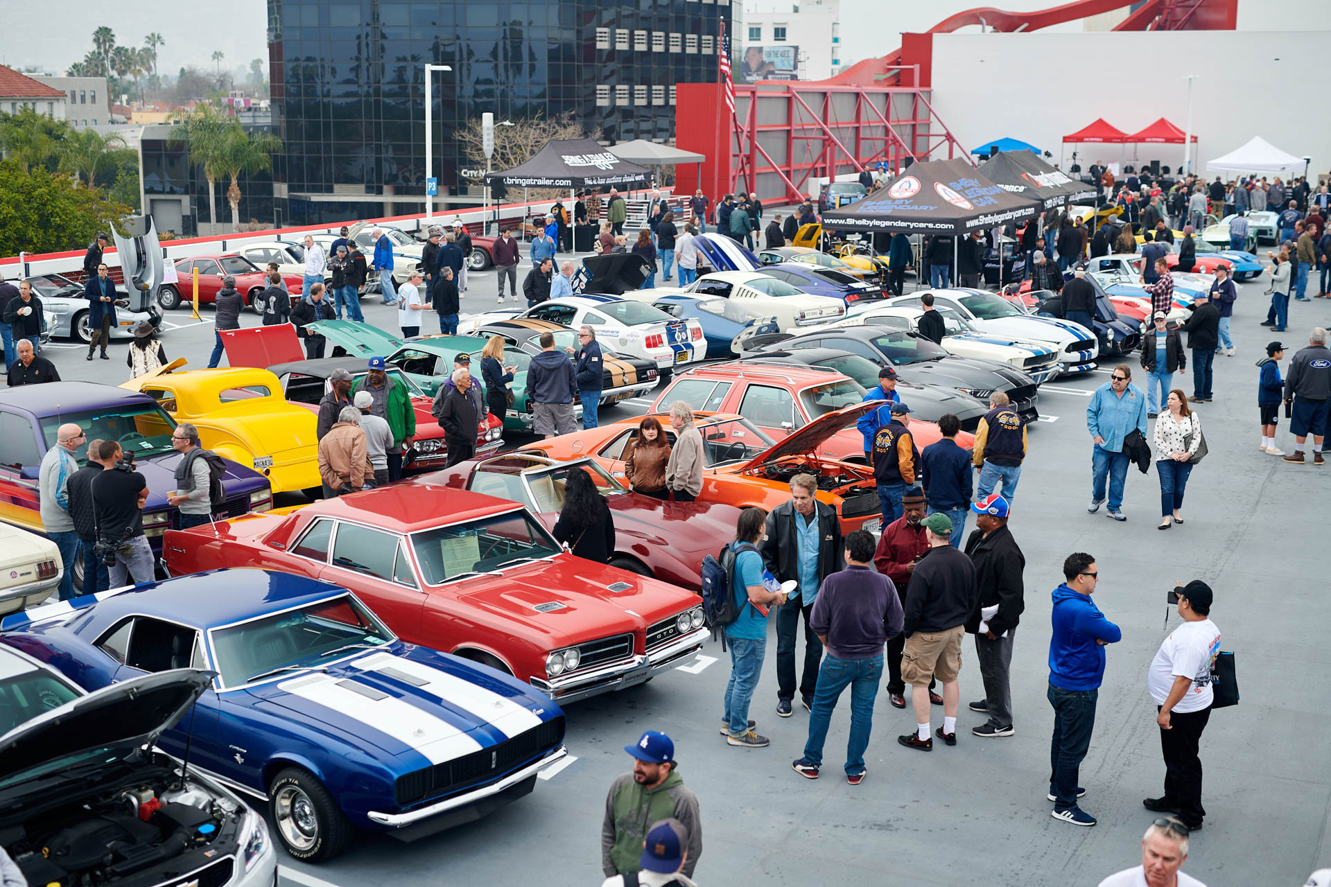 Cars&Coffe Petersen Museum