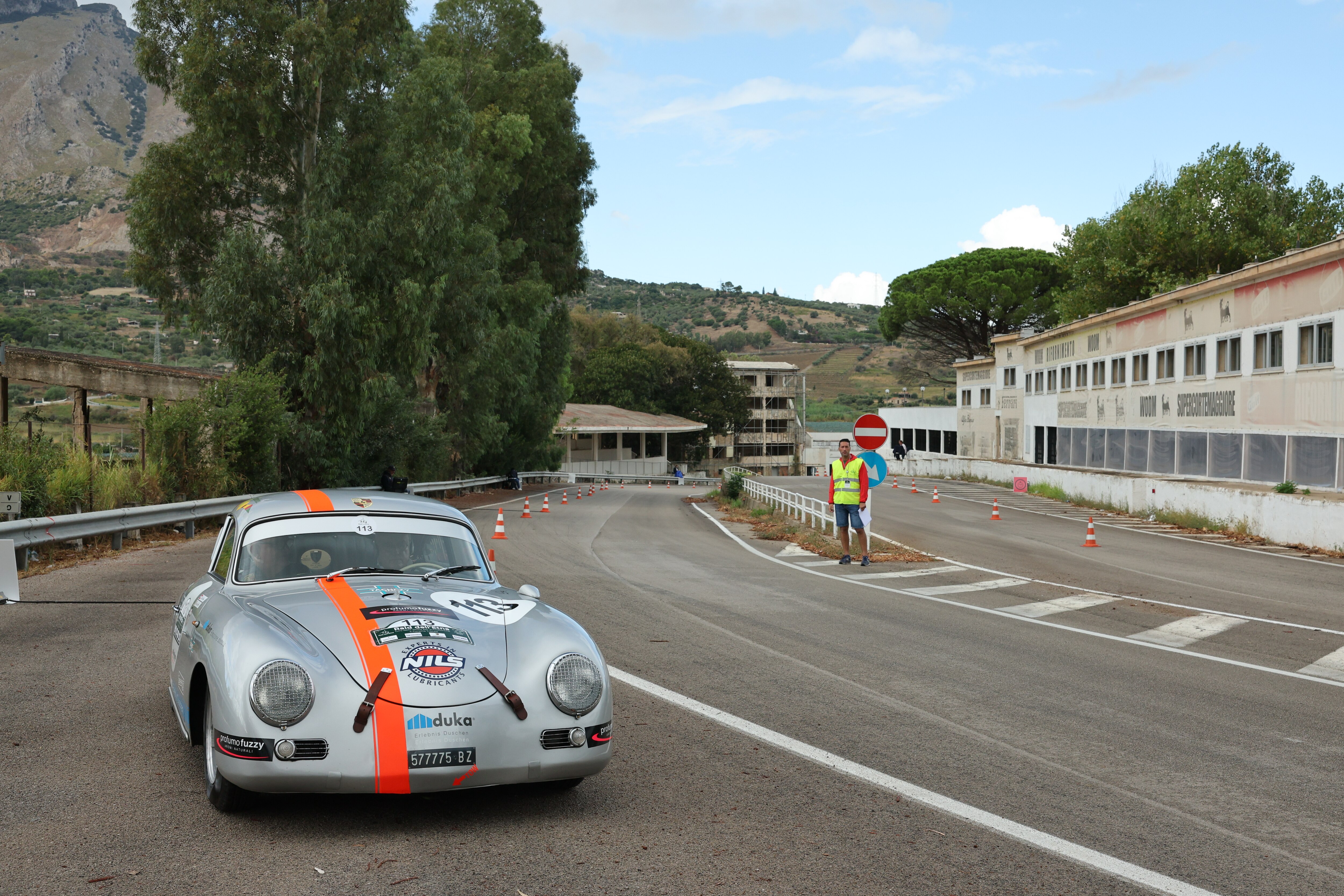 Raid dell’Etna 2023, vince la Porsche Speedster di Mazzoleni-Gotti - Immagine #48