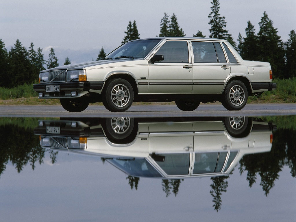 Volvo 760, Tutta Squadra E Righello - Ruoteclassiche