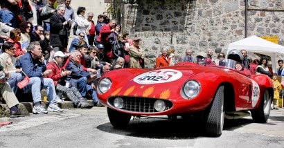 Mille Miglia, volano le iscrizioni dall'estero. Giù le italiane