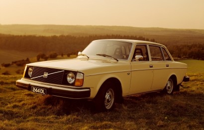 Buon compleanno Volvo 240: l’icona che venne dal freddo