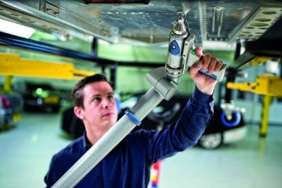 Jaguar apre a tutti il proprio centro Heritage