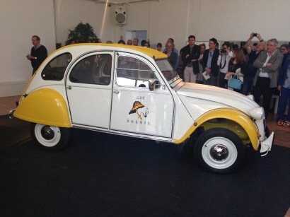 Rivive (in esemplare unico) la Citroën 2 CV 