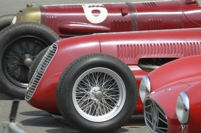 Un raduno all’Autodromo Tazio Nuvolari ha celebrato i 100 anni del Tridente