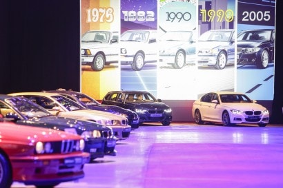 BMW Serie 3, a Firenze la festa per i quarant'anni