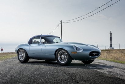 Jaguar E-Type Roadster vs Eagle Spyder GT: meglio l'originale o la replica?