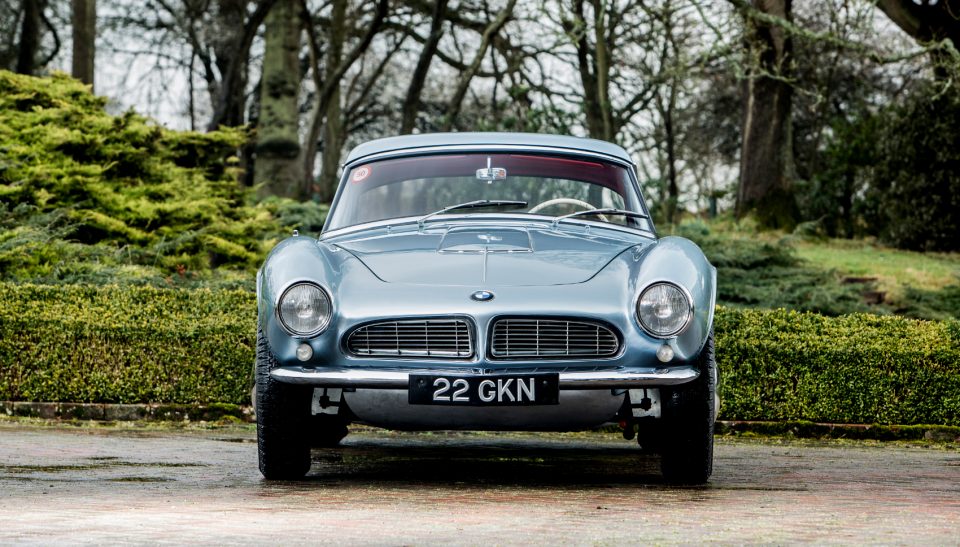 Unico proprietario, in vendita la BMW 507 di John Surtees