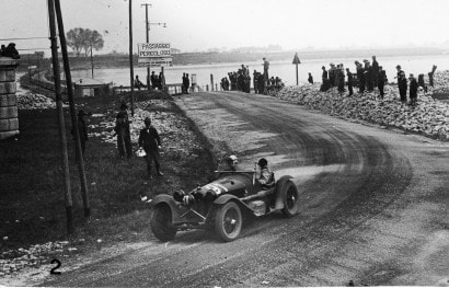 Mille Miglia 1933, Cortese e l'Alfa in fiamme