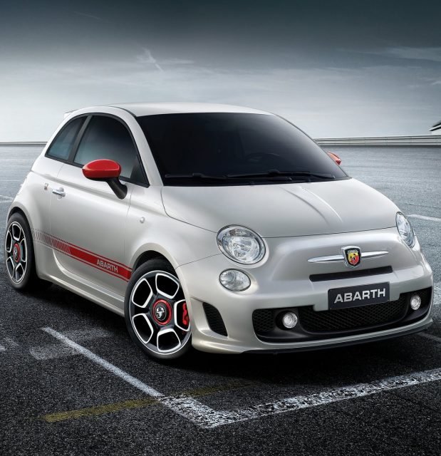 Le 10 auto italiane da tenere (o mettere) in garage