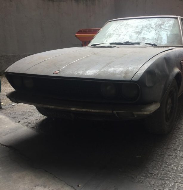 Fiat e Daimler, è barn find nel centro di Milano