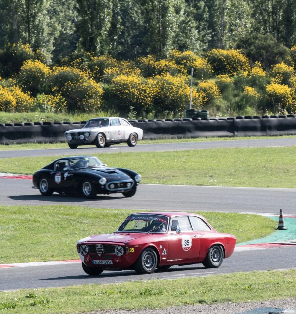 La Modena Cento Ore Classic 2018 va alla Jaguar E-Type di Walker-Griffiths