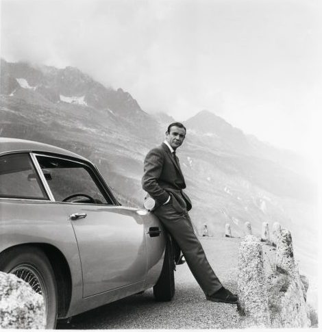 Aston Martin, rinasce la DB5 di James Bond