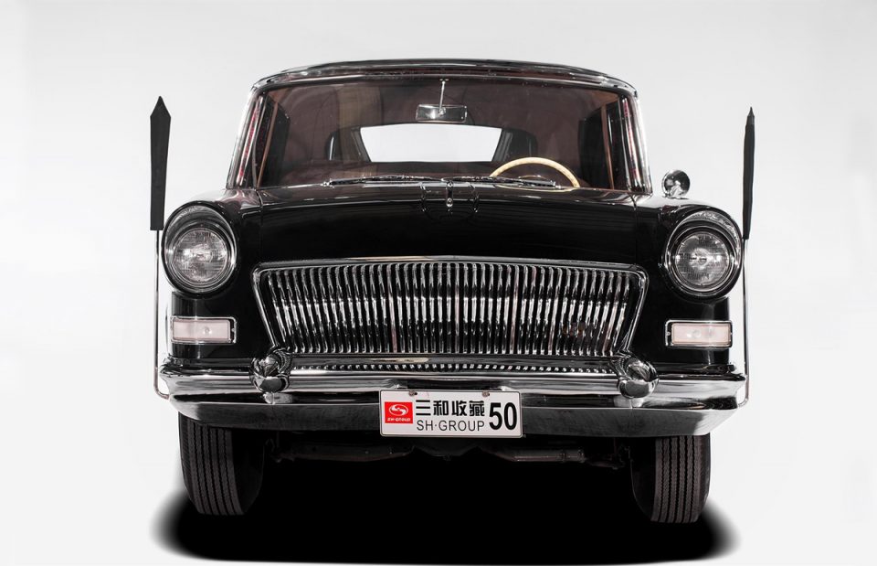 Pebble Beach: dalla Cina due limousine a caccia di premi