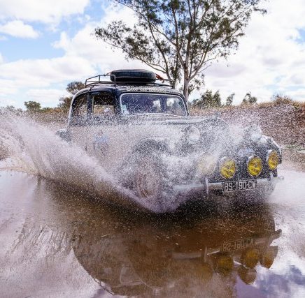 Citroën, all'avventura nella Terra dei canguri con le Traction Avant
