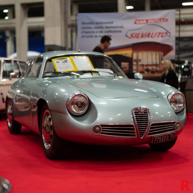 Automotoretrò, il mistero della Giulietta SZ azzurra