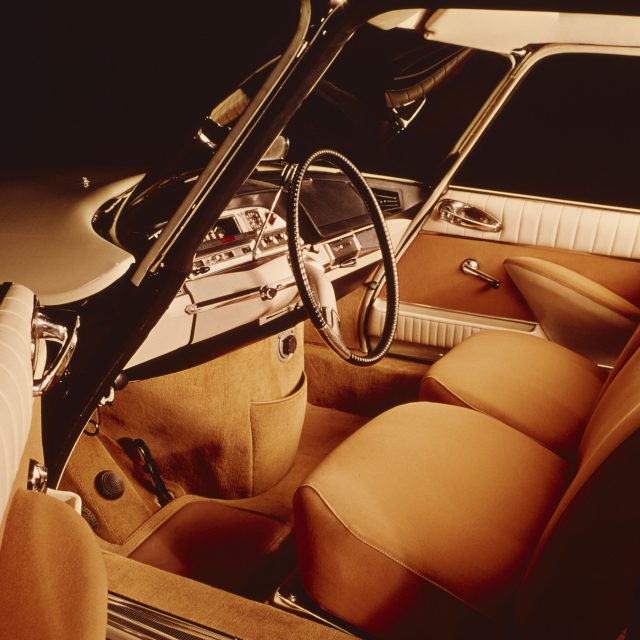 Citroën DS: così Bertoni inventò il volante 