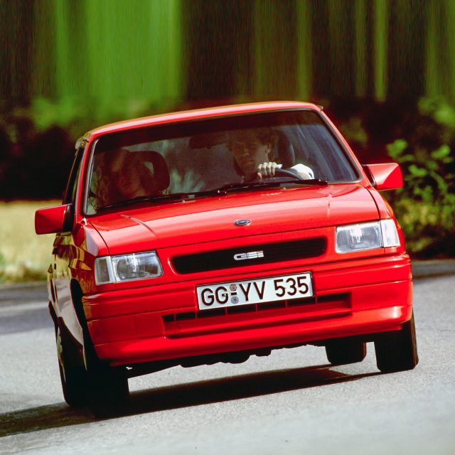 Opel Corsa GSi, la mini bomba secondo Rüsselsheim