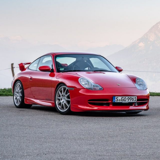 Porsche 911, vent'anni fa nasceva la prima GT3