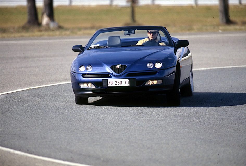 Alfa Romeo Spider, piacere di guida made in Italy