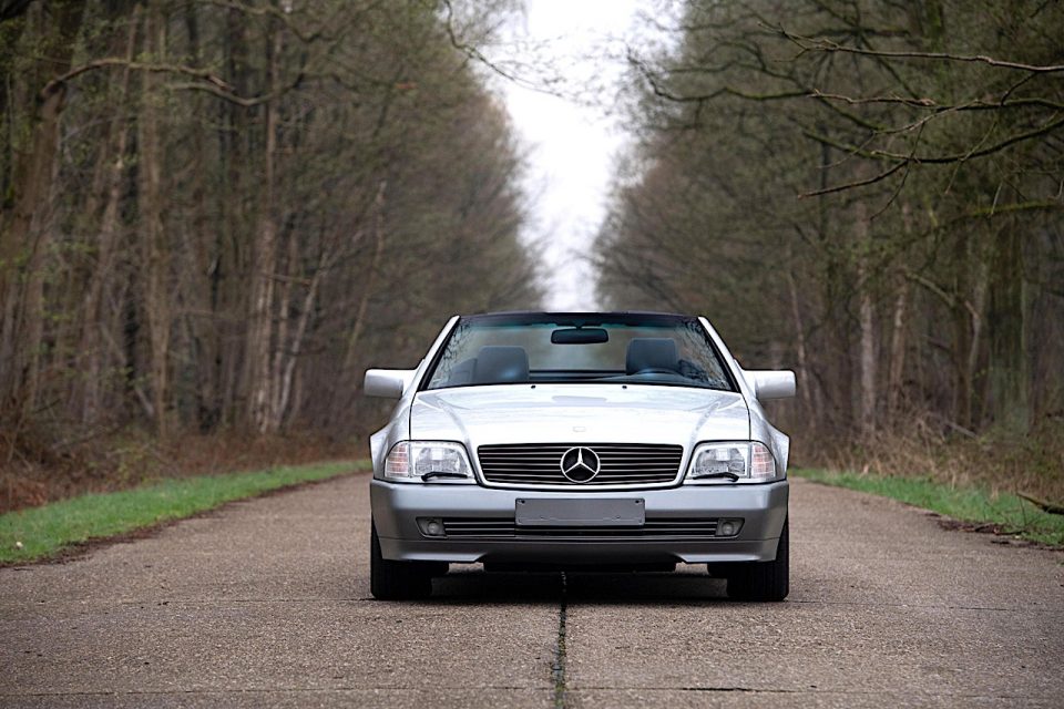 Mercedes-Benz 500 SL, lusso en plein air