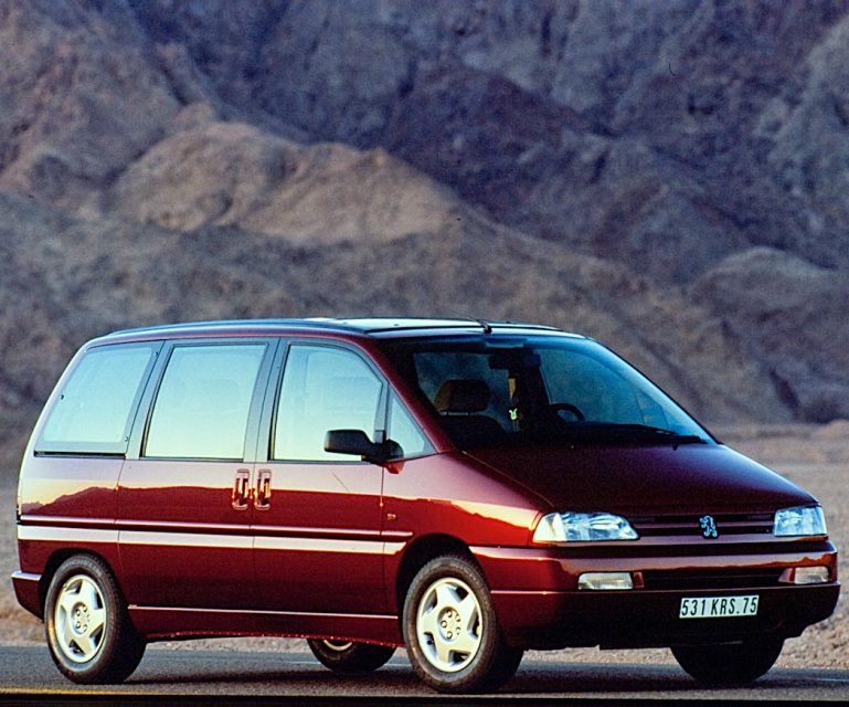 Peugeot 806: la monovolume che corse a Spa