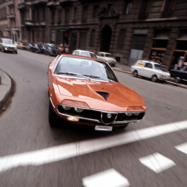 Alfa Romeo Montreal: i 50 anni della GT milanese
