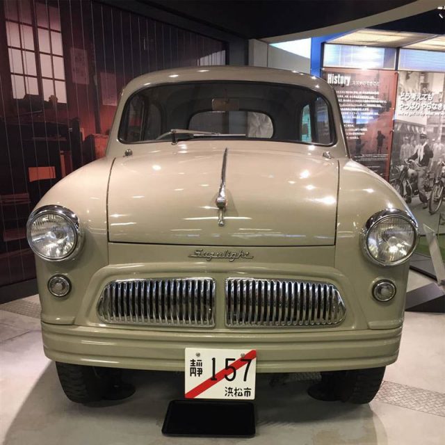 Suzulight: la prima Suzuki a quattro ruote