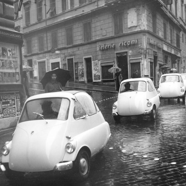 Una Isetta nella tempesta