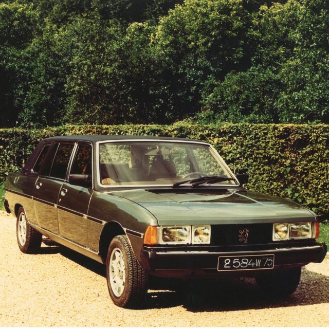 Peugeot 604 Limousine: da Papa Wojtyla allo Champagne
