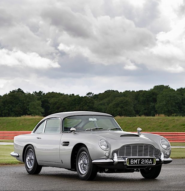 Aston Martin DB5 Goldfinger Continuation: rinasce la vettura di James Bond