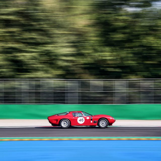 Torna a rombare il Monza Historic