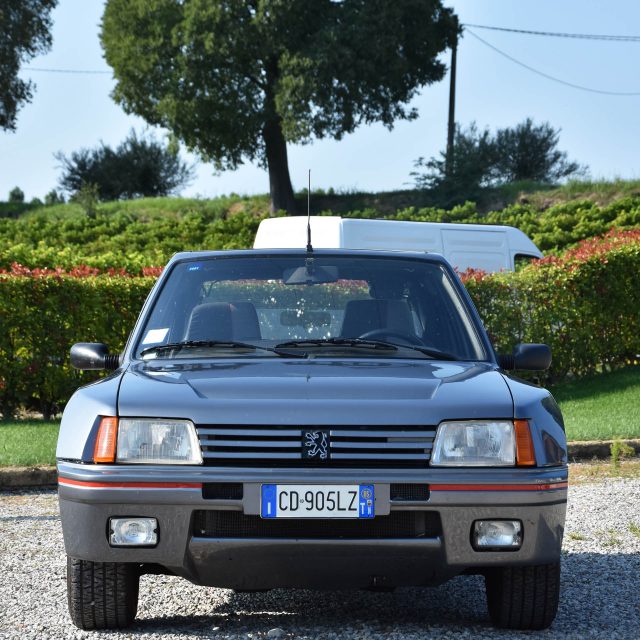 Peugeot 205 T16: il tributo veronese